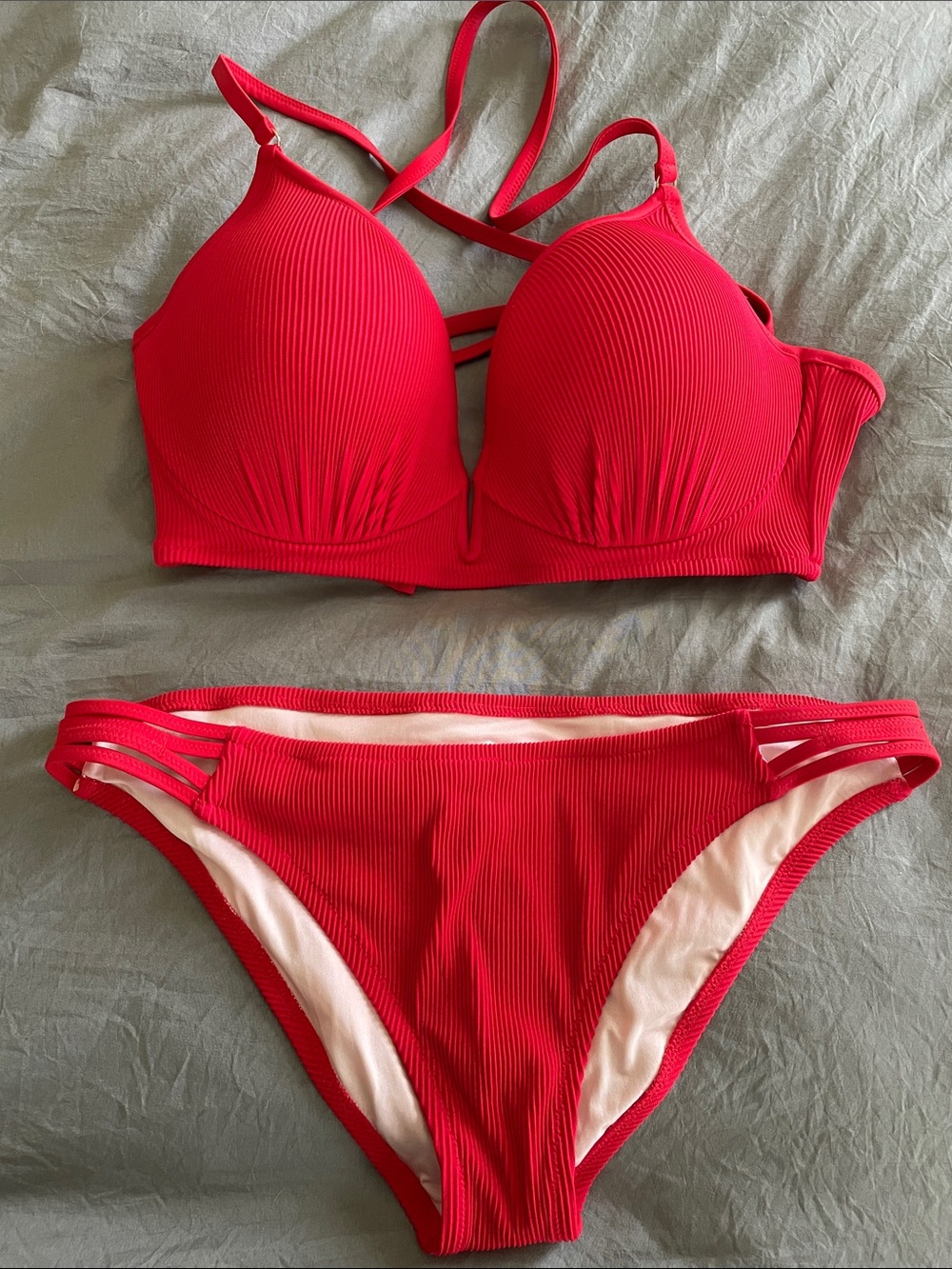 Shade & Shore Vibrant Red Ribbed Bikini Set